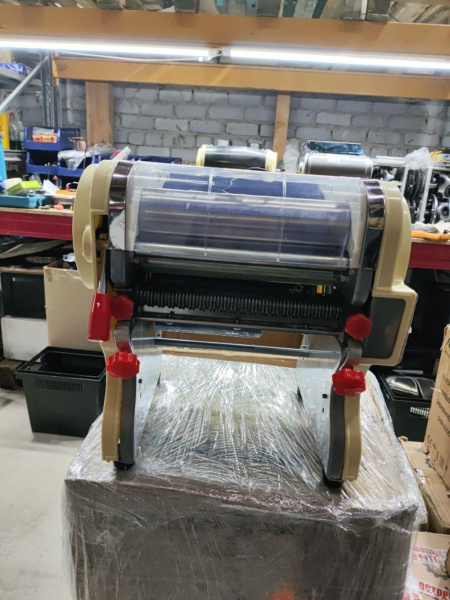 Тестораскатка - лапшерезка электрическая Foodatlas DHH-220CM (06006241731) распродажа