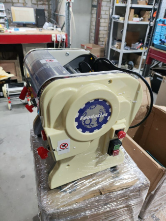 Тестораскатка - лапшерезка электрическая Foodatlas DHH-220CM (06006241731) распродажа